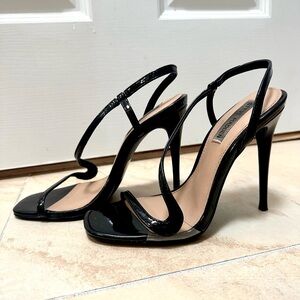 Steve Madden- Nadia 7W